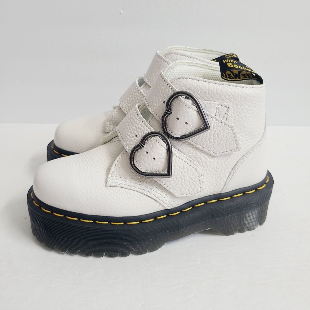 NEW Dr. Martens Womens Devon Heart Platform Boots 26439100 Size 5 White